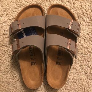 NWT Birkenstock AZ Size 38